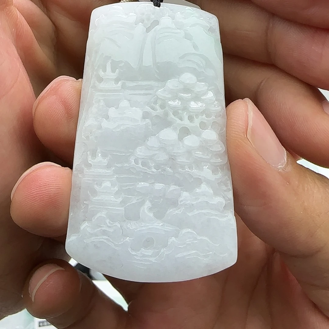 ⫽***翡翠未镶嵌颈饰翡翠