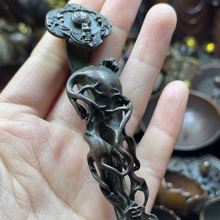 全是铜铜铜器铜器