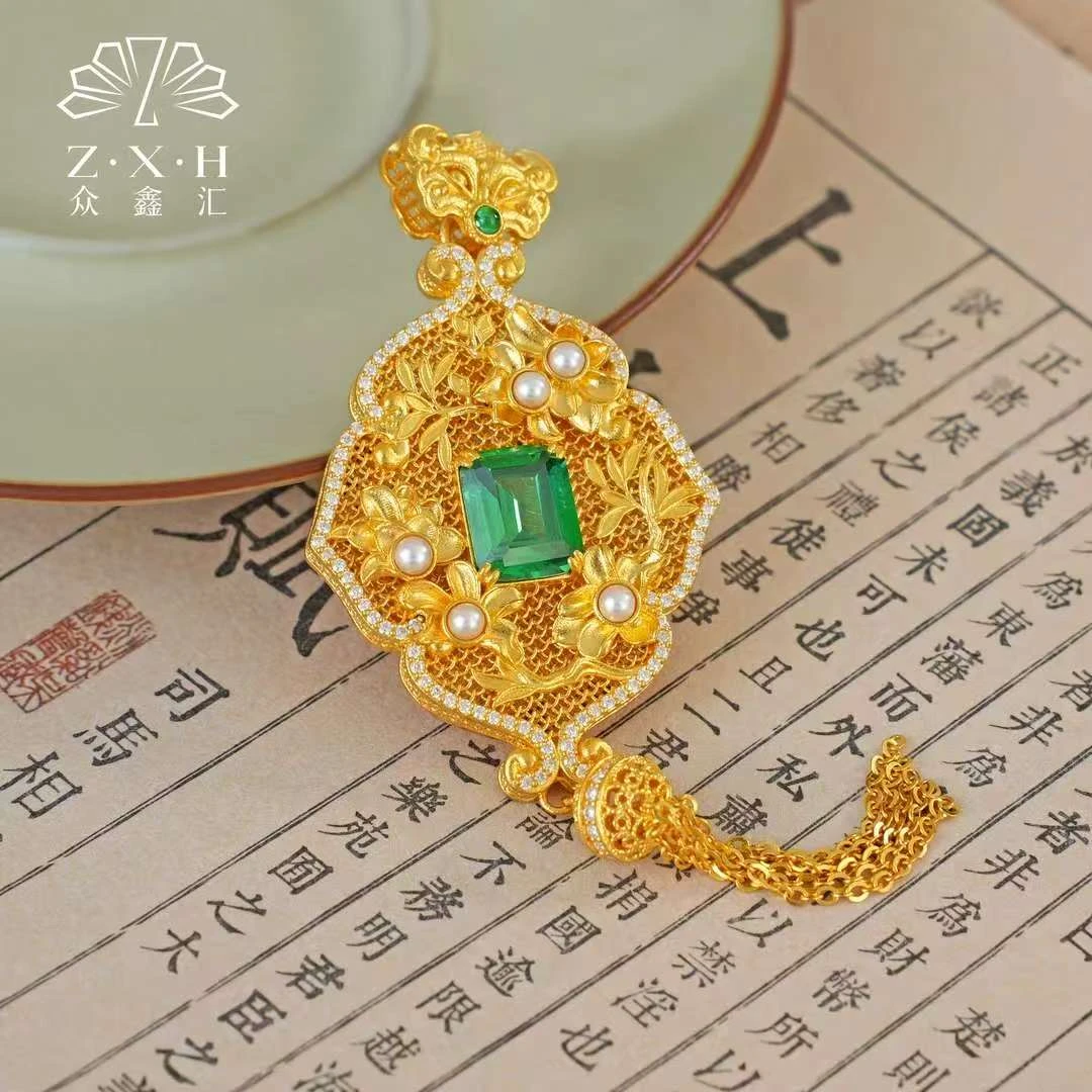 {众鑫汇}足金999  莫桑点钻宫廷风春满园流苏吊坠