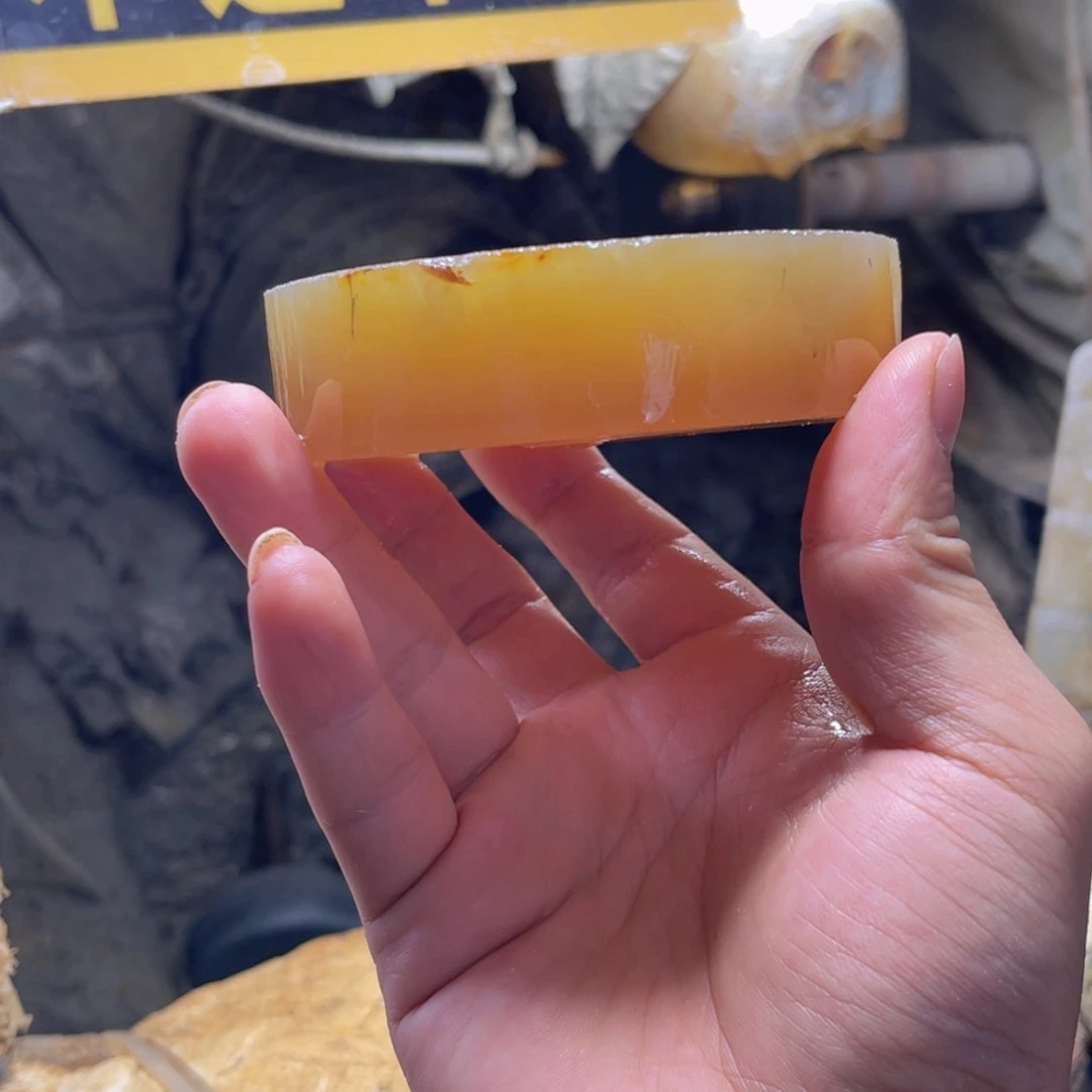 K***顺定制玛瑙天然玛瑙手镯原石