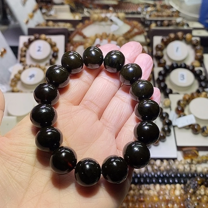 关***博琥珀未镶嵌裸石翳珀15m