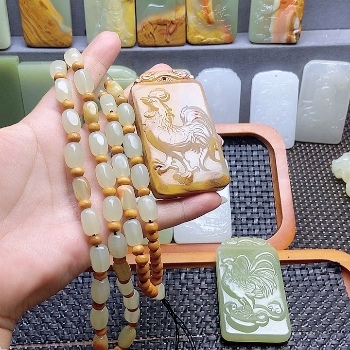 新疆昆仑山脉料鸡