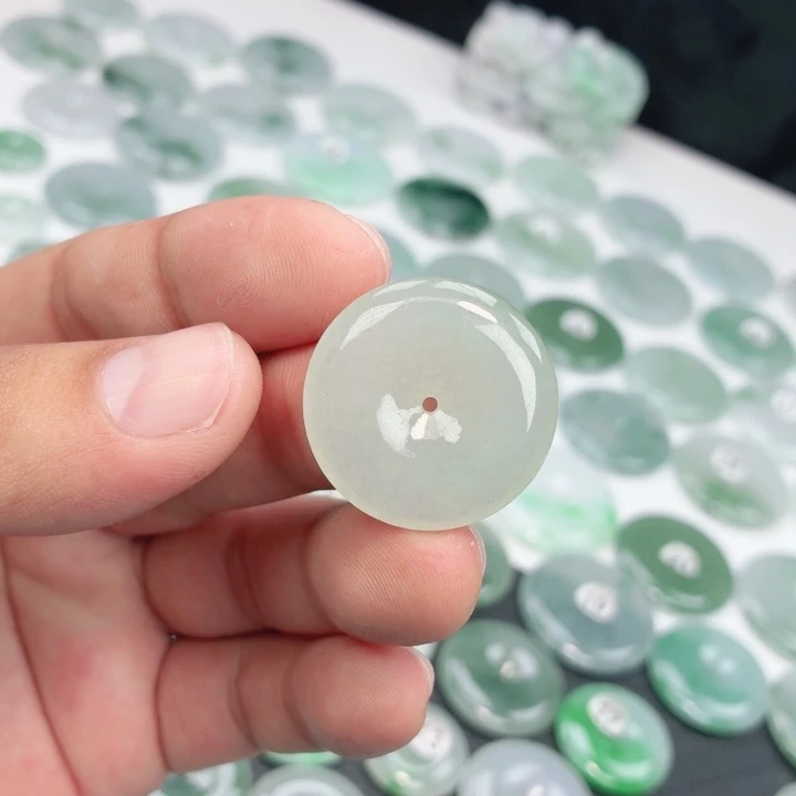 翡翠未镶嵌颈饰缅甸天然A货翡翠27-6.0