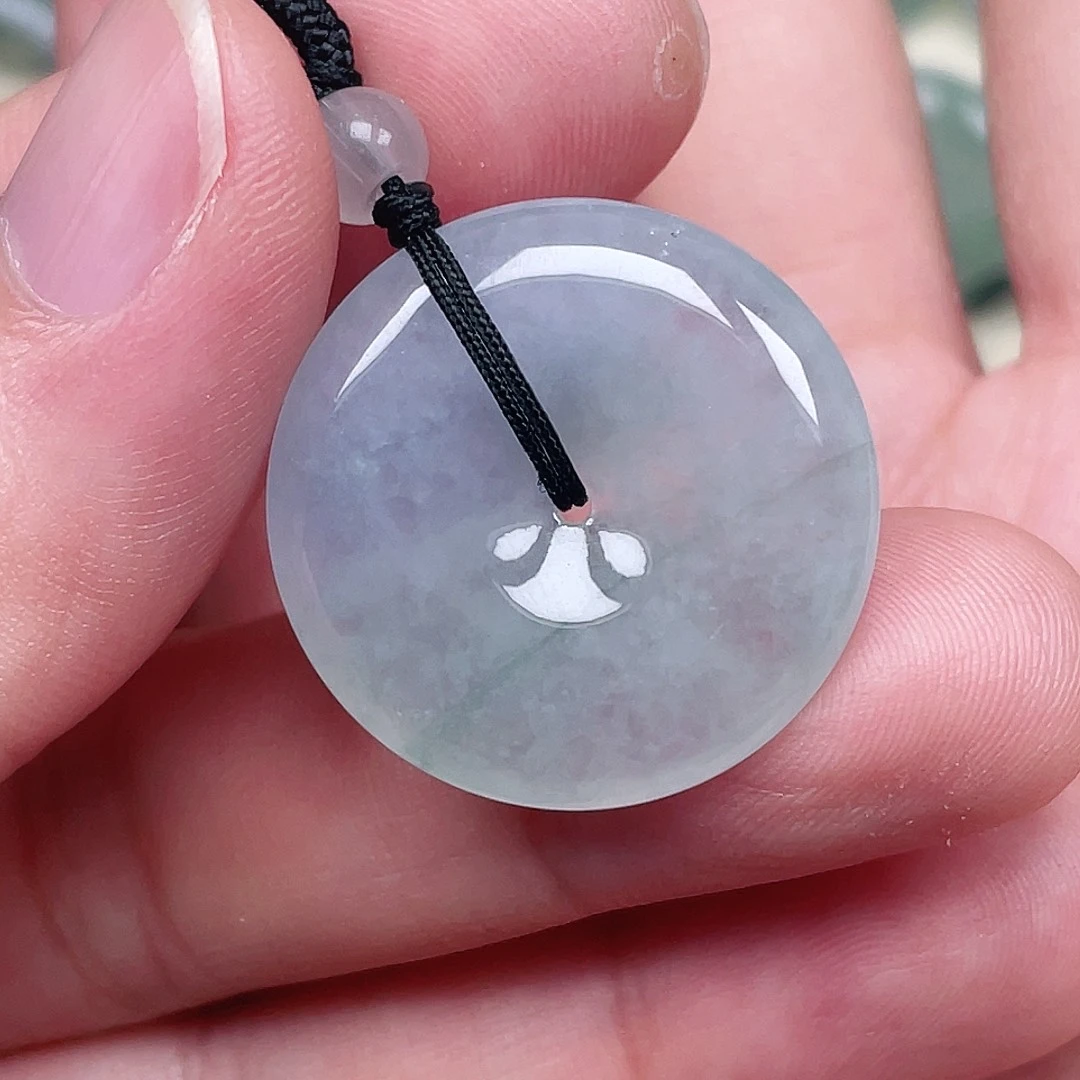 颈饰未镶嵌翡翠平安扣