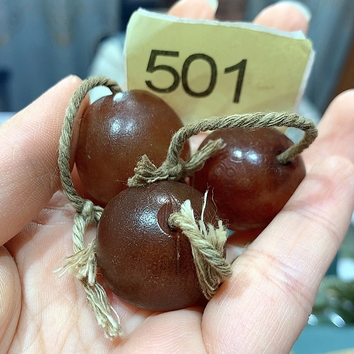 用***5玛瑙/玉髓未镶嵌颈饰