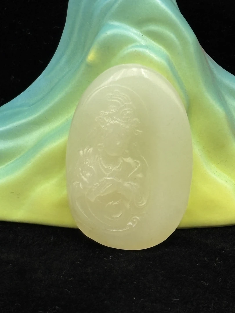 和田玉且末进矿料观音