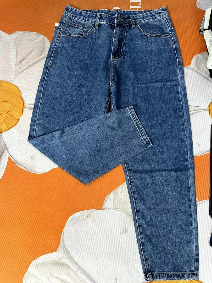 二男装百搭牛仔默认瑕疵