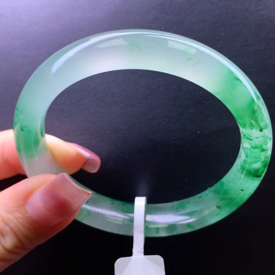 未镶嵌手镯石英质玉54