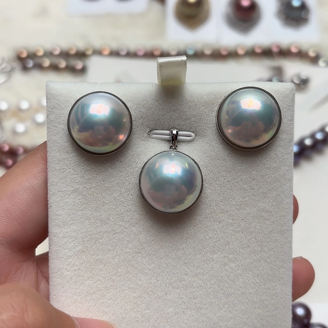 套链18K金镶嵌拼合珍珠（马贝珠）16-17