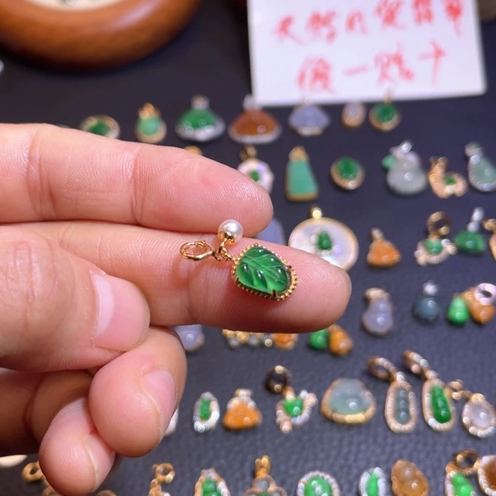 翡翠银S925镶嵌吊坠(不含链)天然翡翠