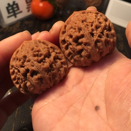 I***e把件文玩核桃水龙43mm