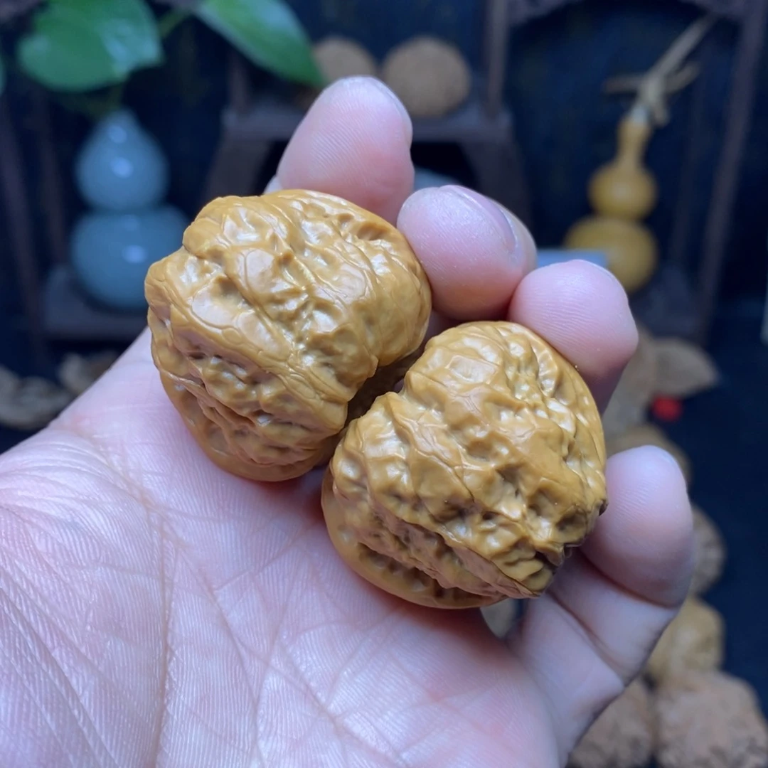 文玩核桃吊坠37蛤蟆头