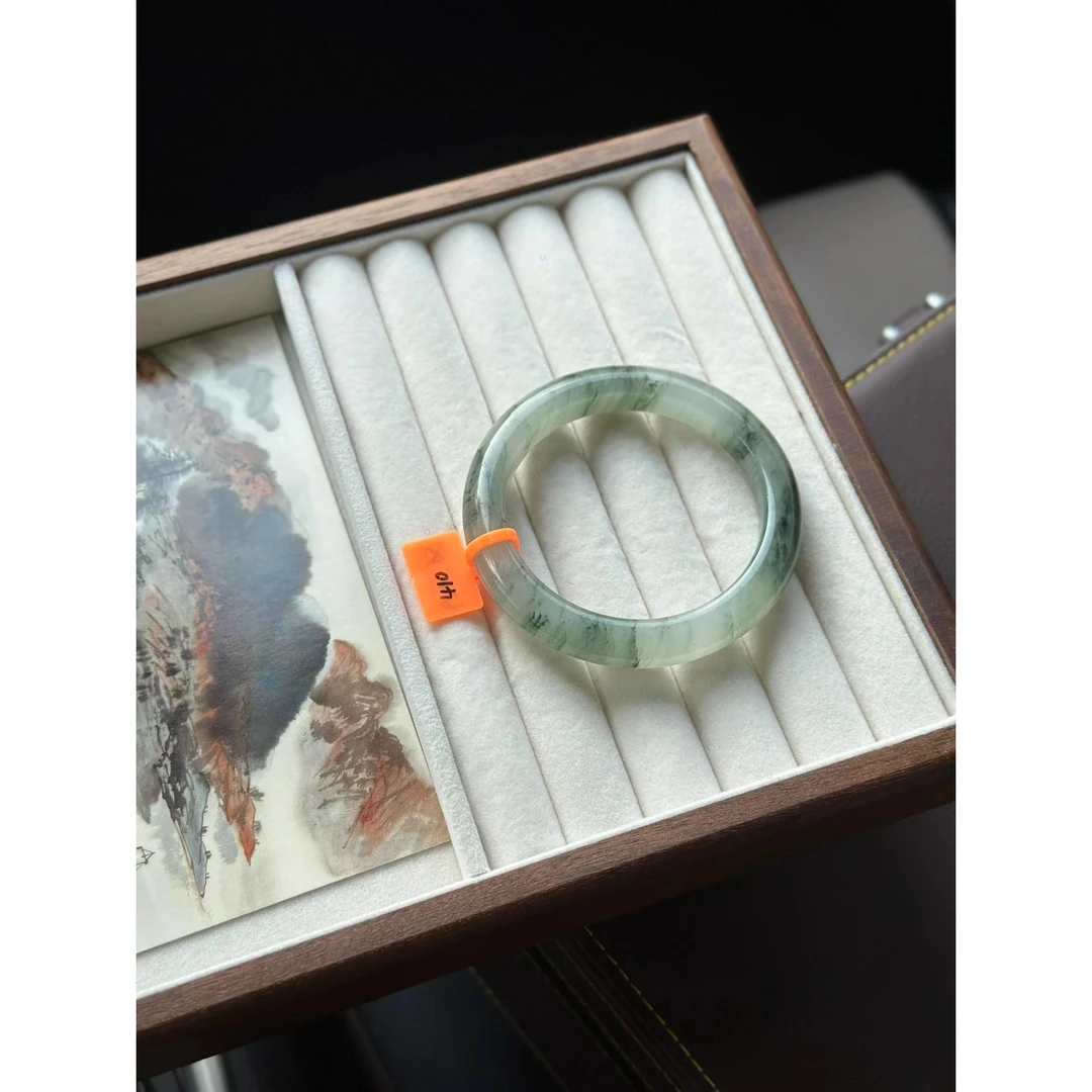 未镶嵌手镯石英岩玉196-