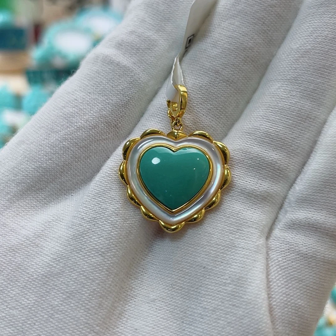 绿松石珠宝奇石18K金镶嵌