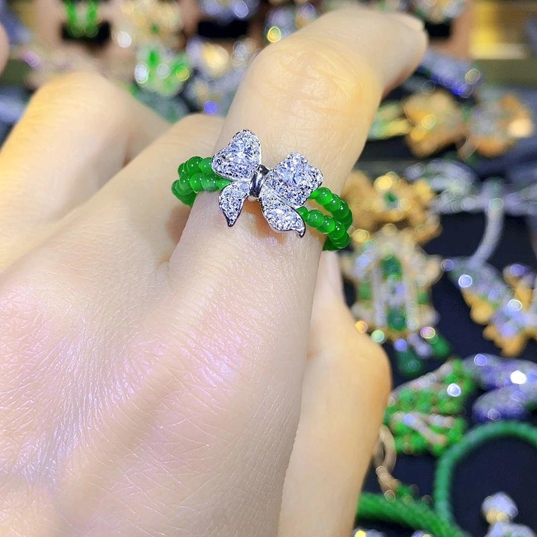 颈饰银S925镶嵌翡翠