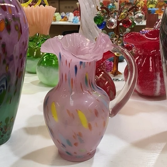 琉璃花瓶高23厘米口径5厘米