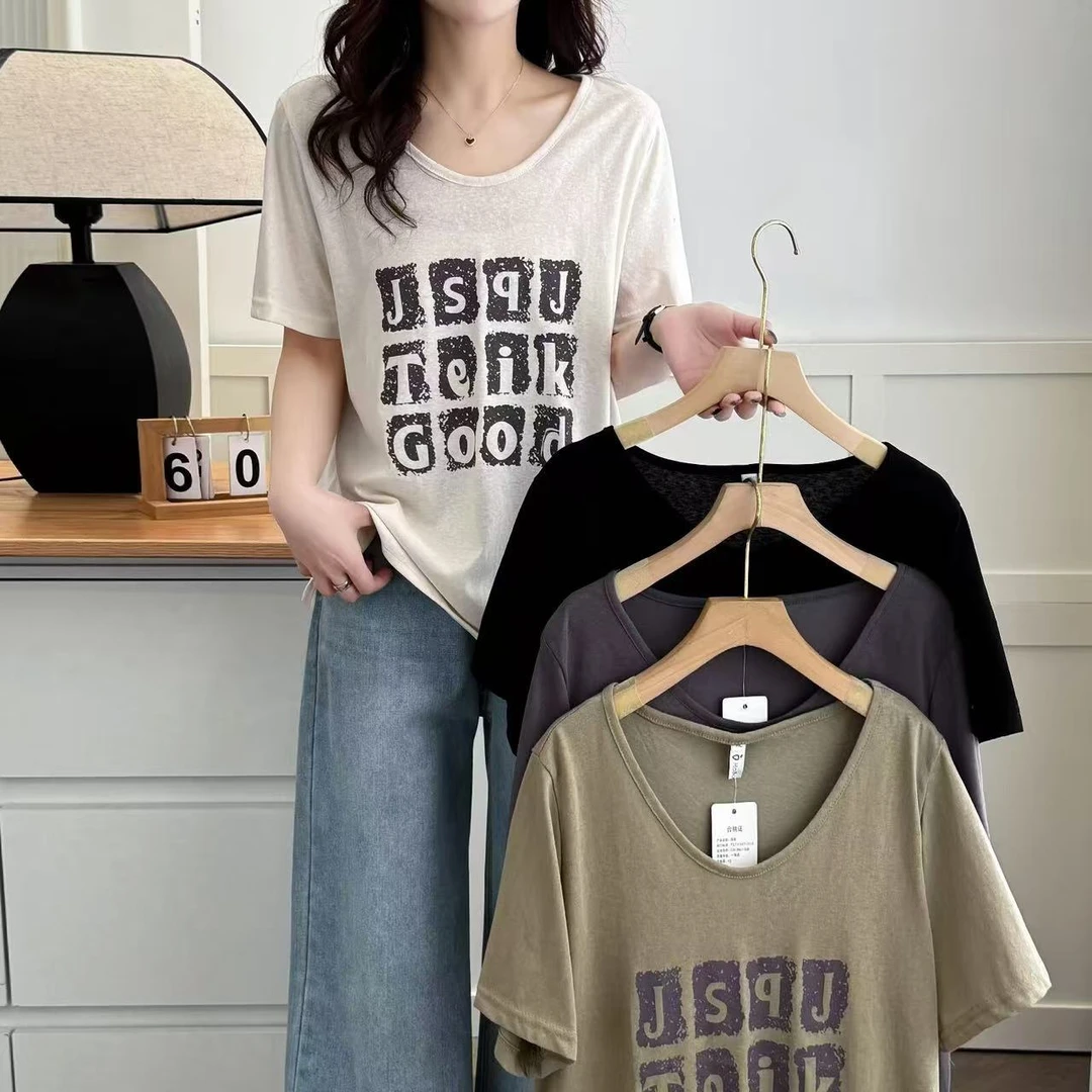 大码微胖夏季U型领常规半袖印花休闲风T恤竹节棉短袖字母百搭显瘦
