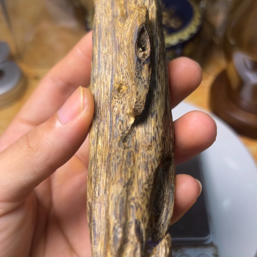 沉香碎屑沉香30克绿棋虫漏