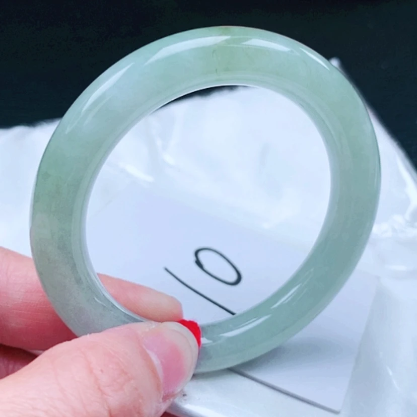 【闪购商品】翡翠手镯未镶嵌53圈