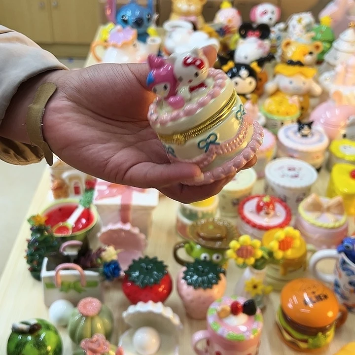 摆件陶瓷等行业的产品