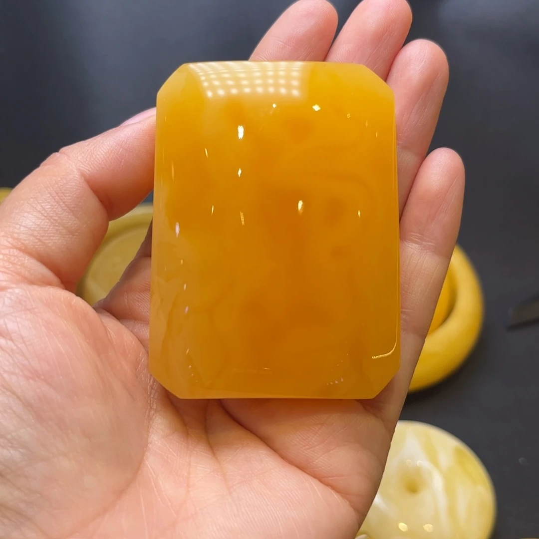 琥珀未镶嵌裸石琥珀蜜蜡