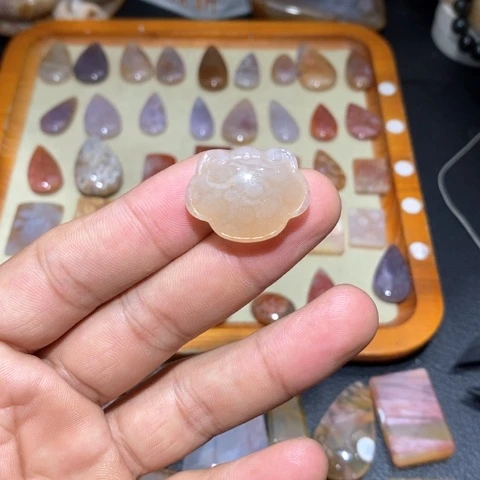 【闪购商品】硅化玉吊坠(不含链)未镶嵌