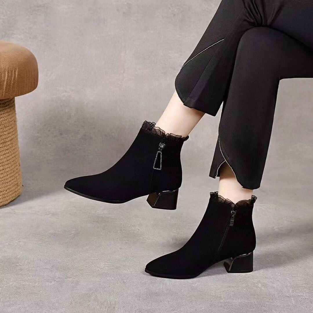 磨砂小短靴女春秋真皮单靴2025年秋季新款粗跟中跟尖头马丁瘦瘦靴