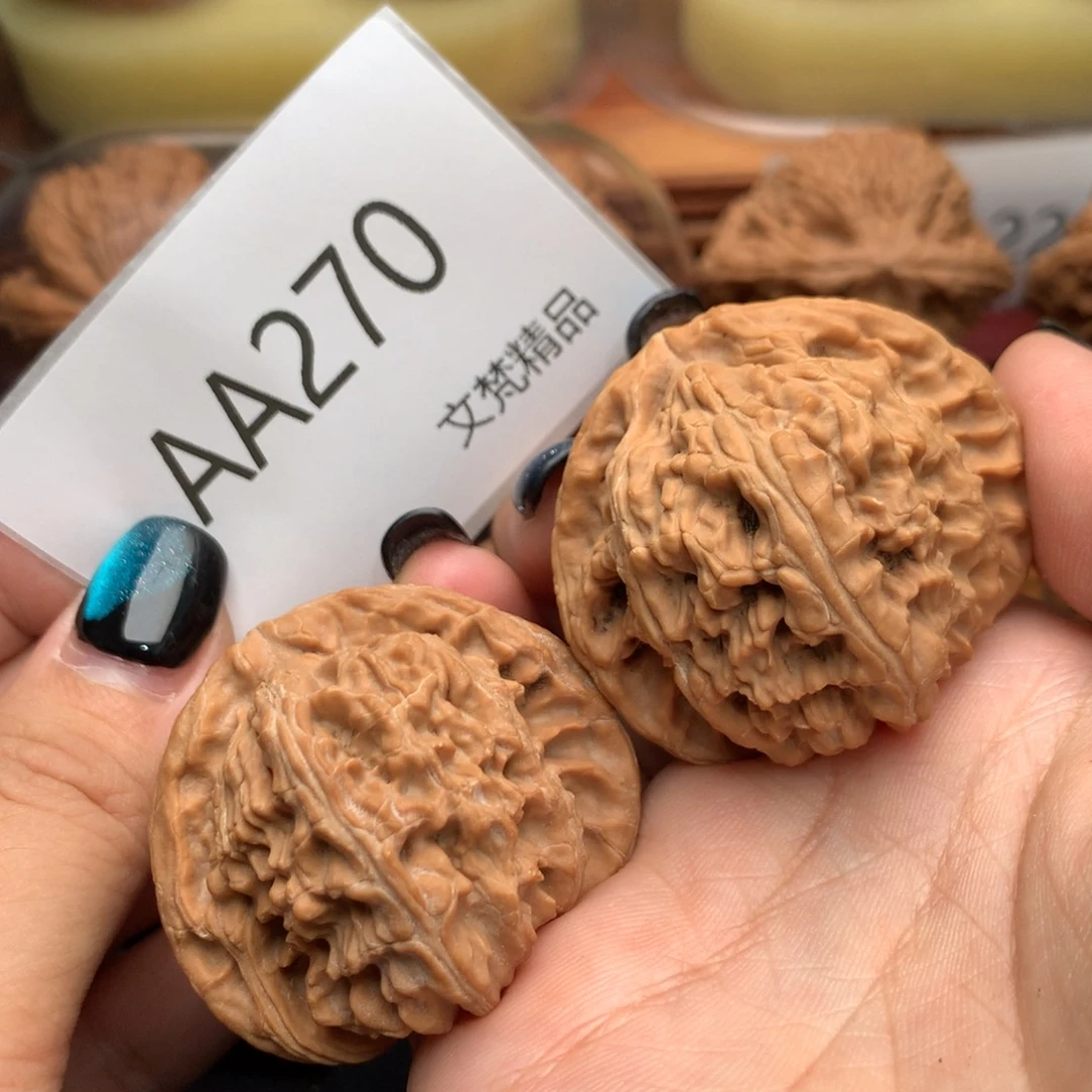 把件文玩核桃全品白狮子42
