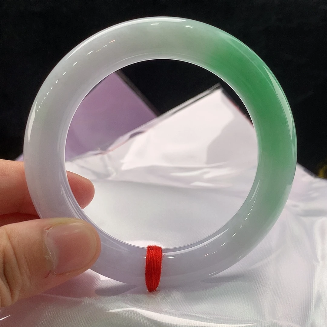 翡翠未镶嵌手镯圈口56.6