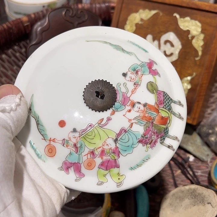 随***，羽毛我也不知道我在想什么