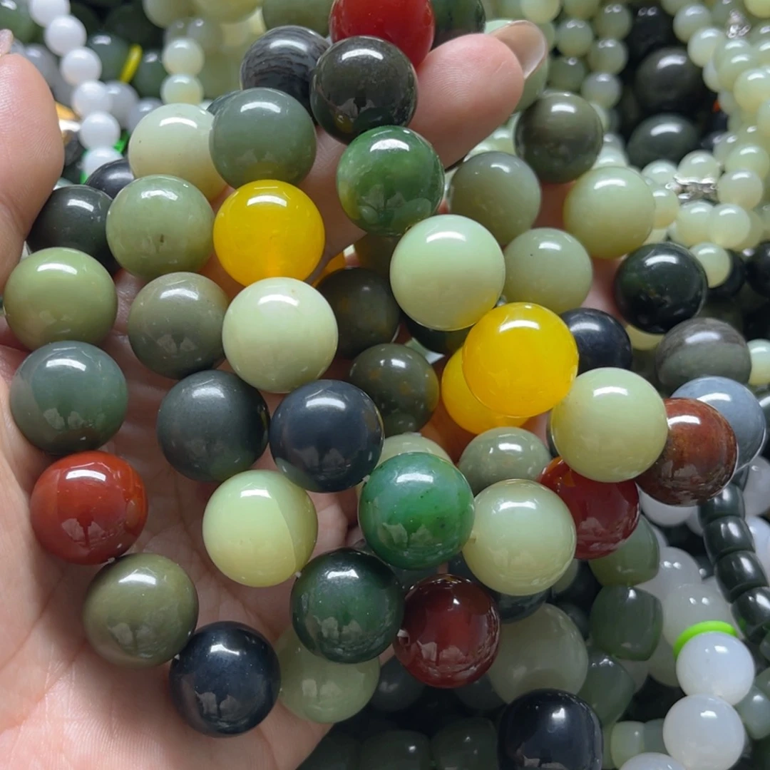 和田玉手链未镶嵌多样性，拍一发一