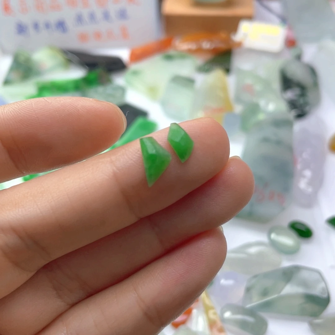 l***乐定制翡翠未镶嵌天然缅甸翡翠
