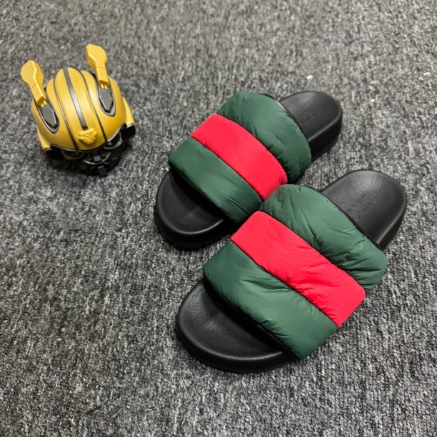 全新未使用 GUCCI/古驰 /41码/红绿条带拖鞋/公价4800
