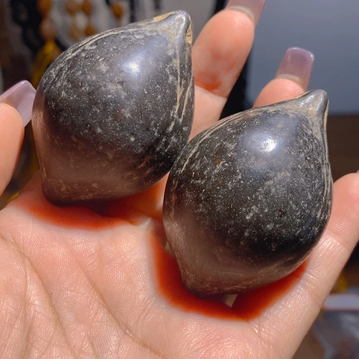 野生黑橄榄核把件3956