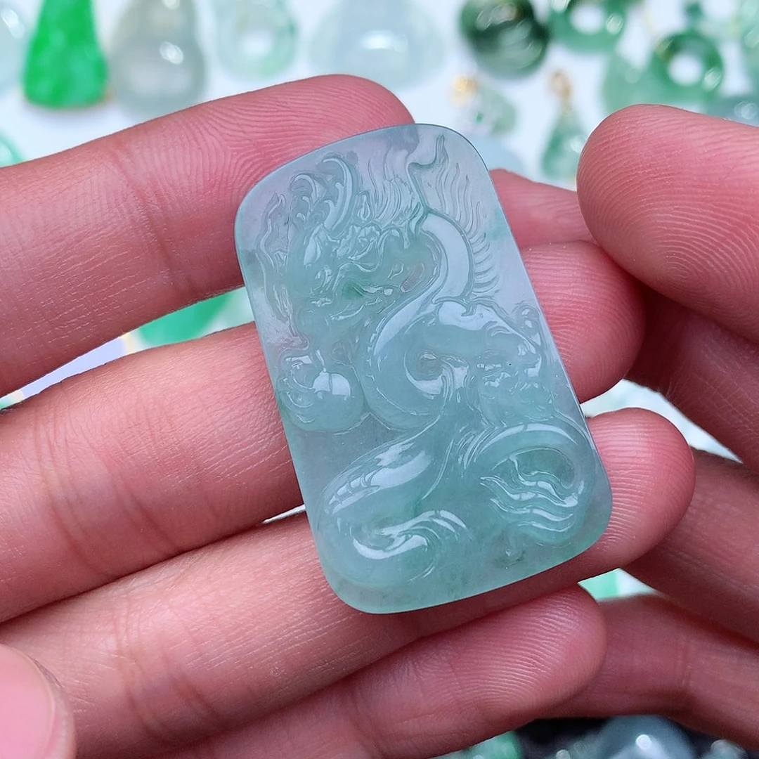 翡翠吊坠(不含链)未镶嵌