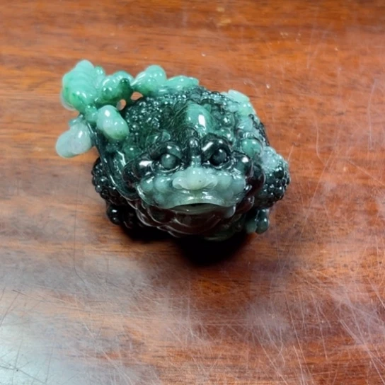 翡翠摆件未镶嵌用****侠翡翠