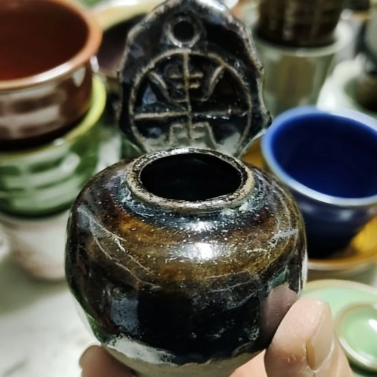 瓷片五厂，七厂，瓷器摆件，瓷片！都有微瑕疵。