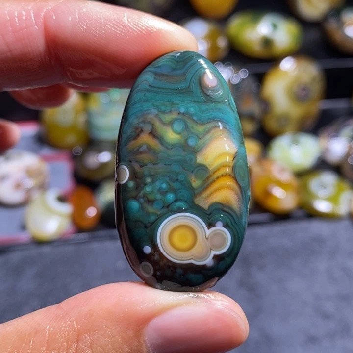 玛瑙/玉髓珠宝奇石未镶嵌