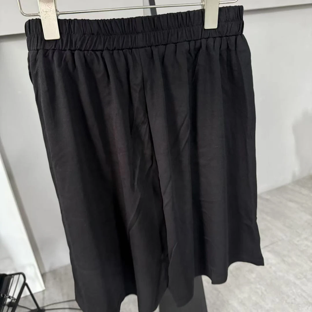 鑫鑫2025夏季新款时尚百搭短裤66999