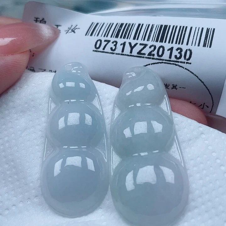 翡翠足银镀金镶嵌吊坠(不含链)