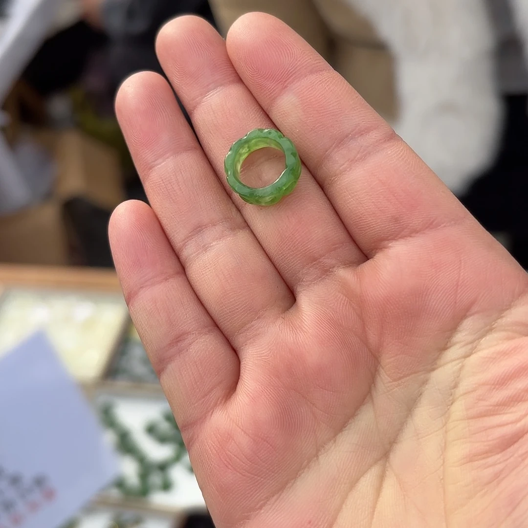 和田玉和田玉多样性发货拍一发一未镶嵌