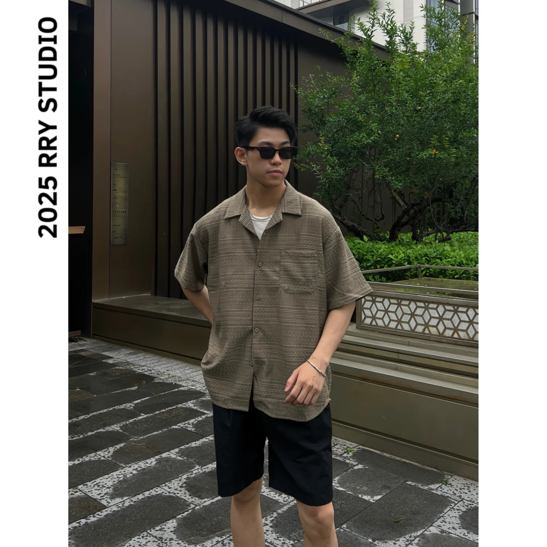 RRY [层纹光影] 夏季镂空提花设计款古巴领透气时尚短袖衬衫
