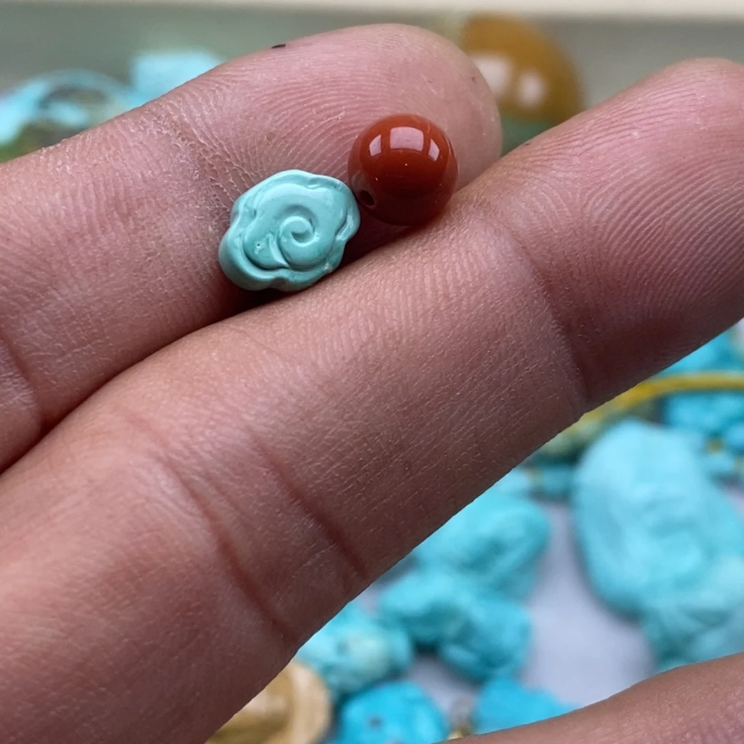 南红玛瑙未镶嵌珠宝半成品