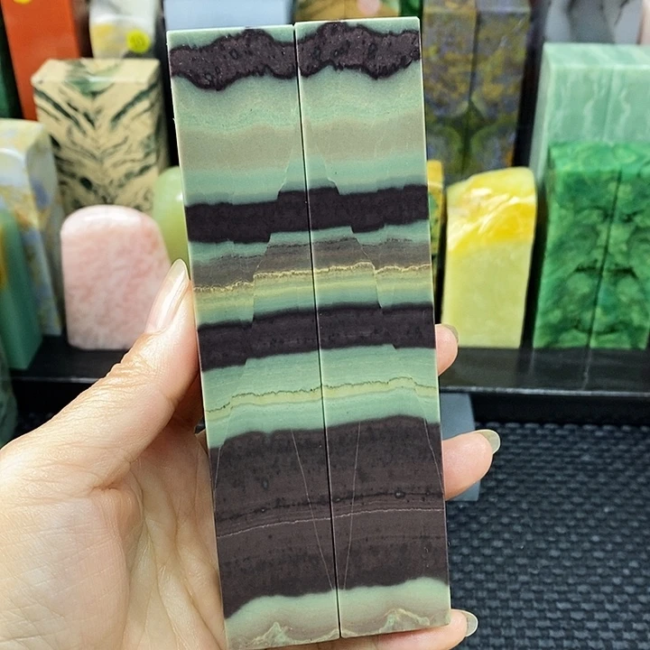 青田石印石贵州石头