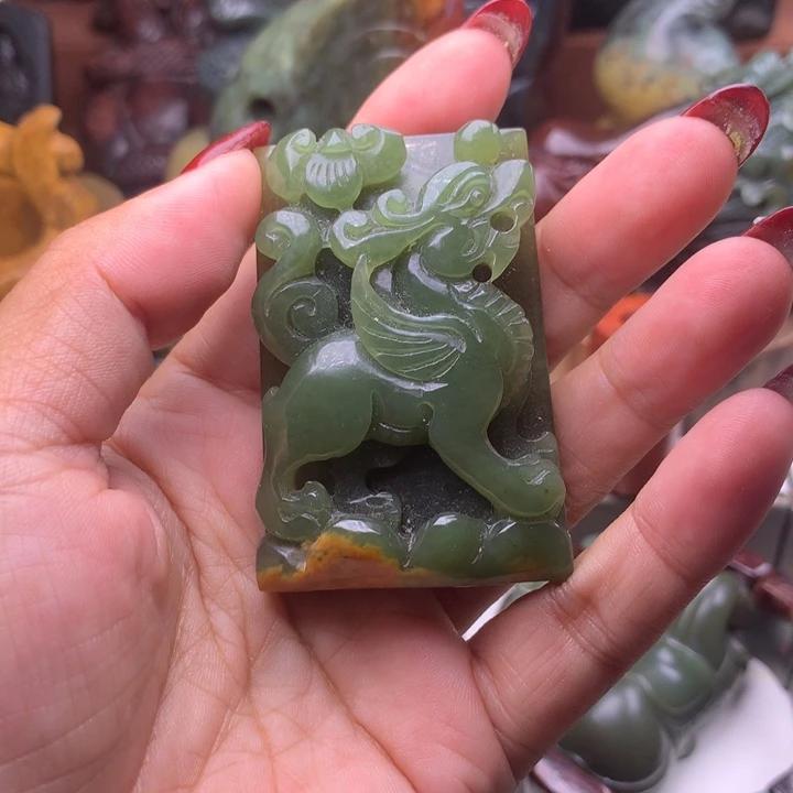 岫岩河磨玉（透闪石质玉）未镶嵌吊坠(不含链)