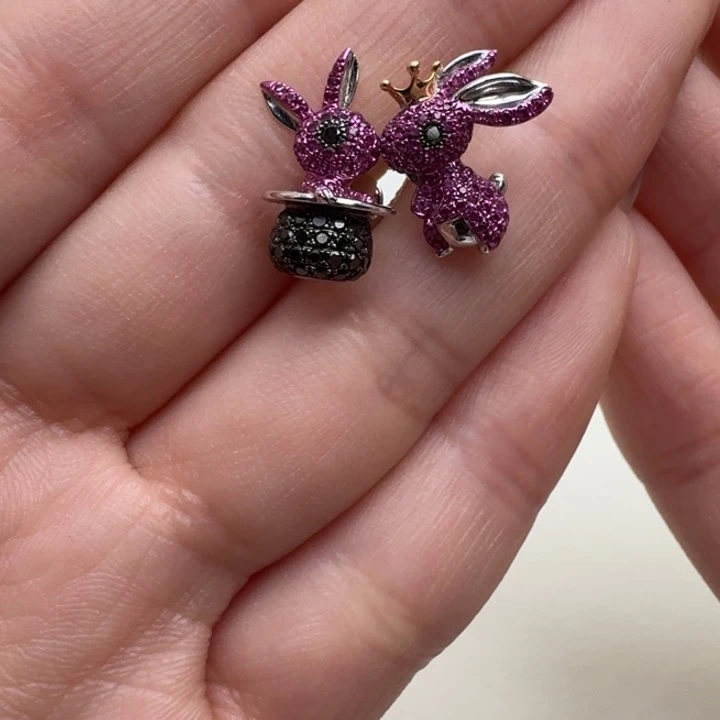 红宝石耳饰未镶嵌