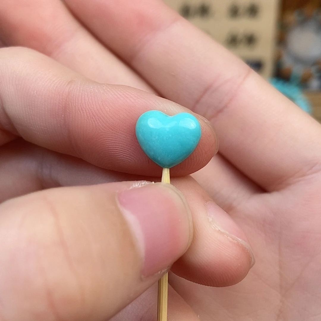 绿松石雕刻未镶嵌