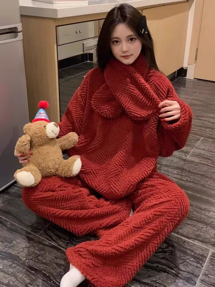 #985家居服套装长袖珊瑚绒睡衣女冬季三件套