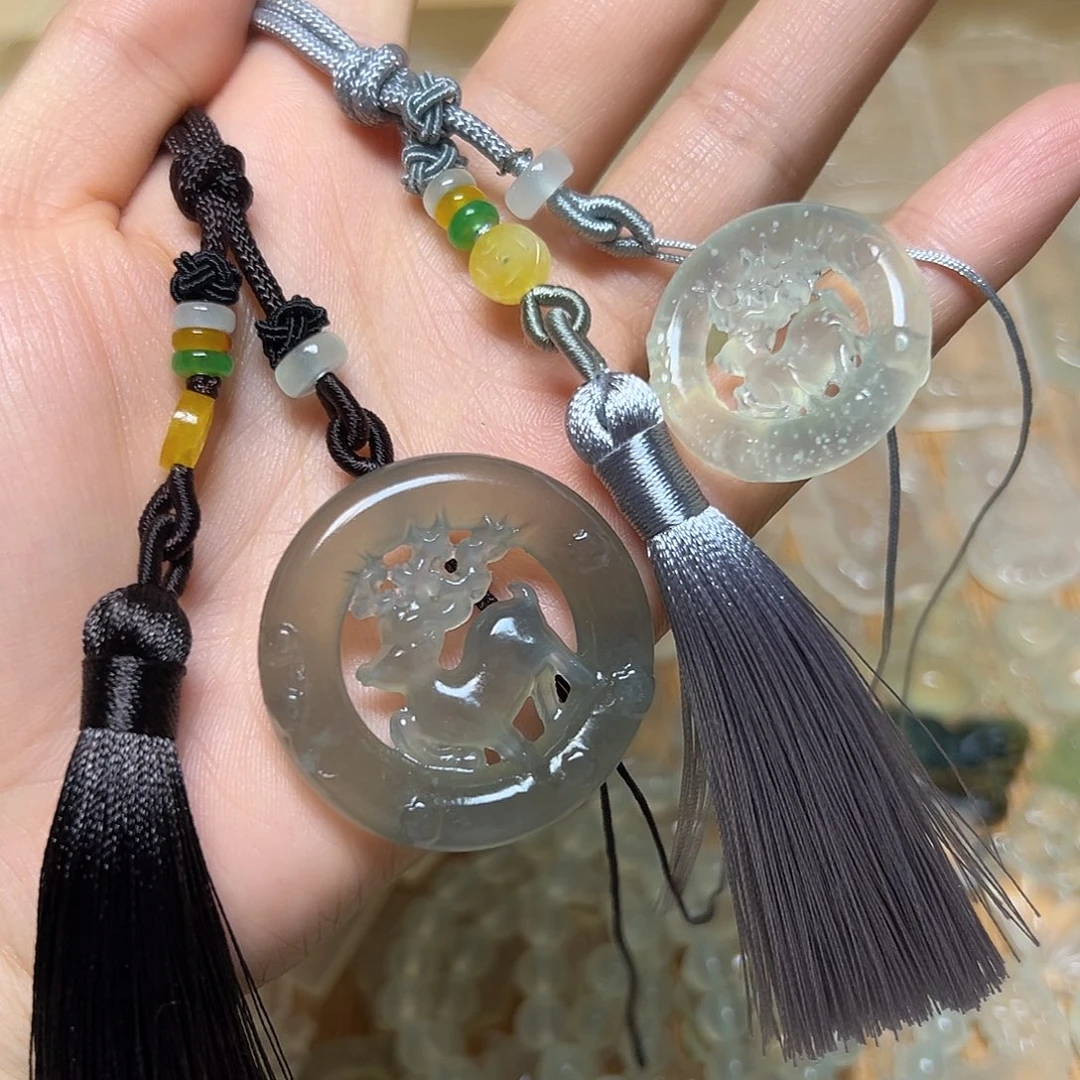 ᥫ****蛇纹石玉未镶嵌颈饰