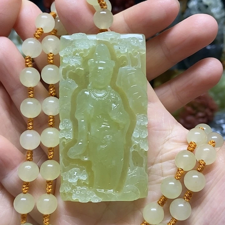 岫玉未镶嵌吊坠(赠链)